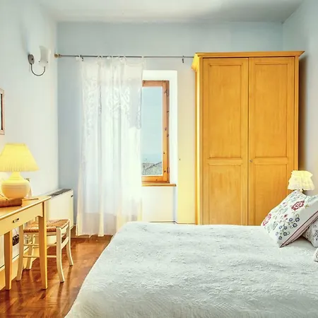 Daria - Deb's Konukevi 4*